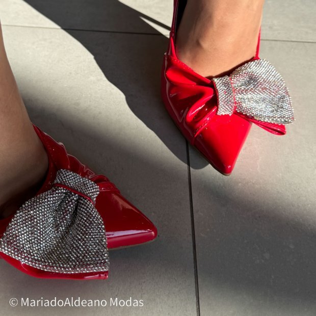 Scarpin Stiletto Larissa Vermelho Verniz