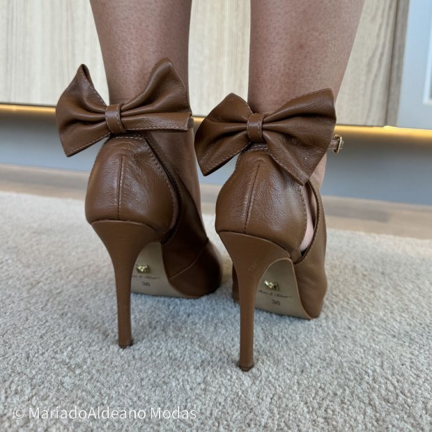 Scarpin Stiletto Maria Antonella Caramelo Scarpin Stiletto Maria Antonella Caramelo