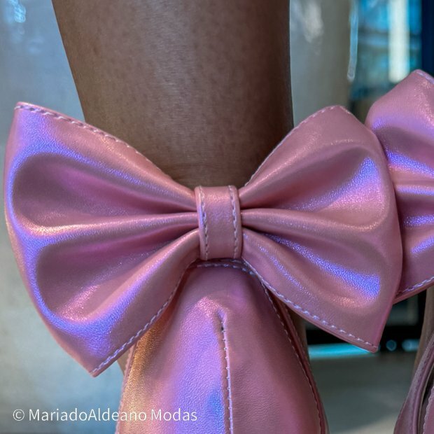 Scarpin Stiletto Maria Antonella Holográfico Orquídea Scarpin Stiletto Maria Antonella Holográfico Orquídea