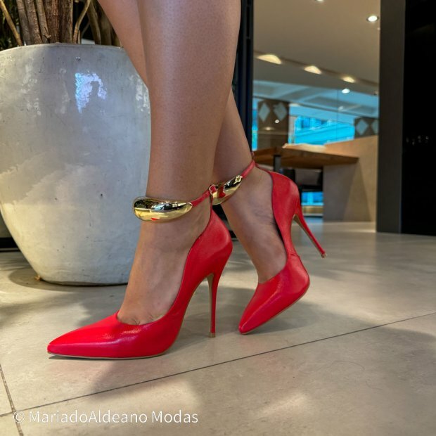 Scarpin Stiletto Maria Eva Vermelho Tomato Couro