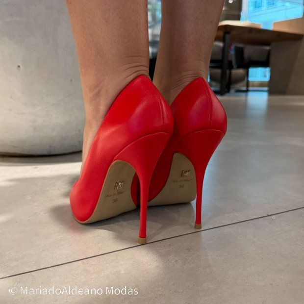 Scarpin Stiletto Marie Vermelho Tomato Couro