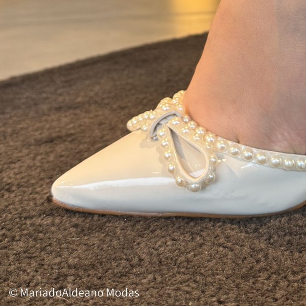 Scarpin Stiletto Tatiana Off White Verniz Scarpin Stiletto Tatiana Off White Verniz