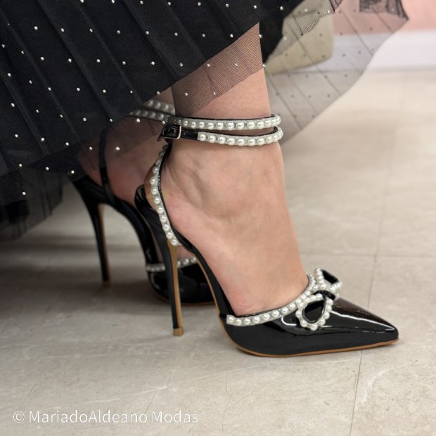 Scarpin Stiletto Tatiana Preto Verniz Scarpin Stiletto Tatiana Preto Verniz